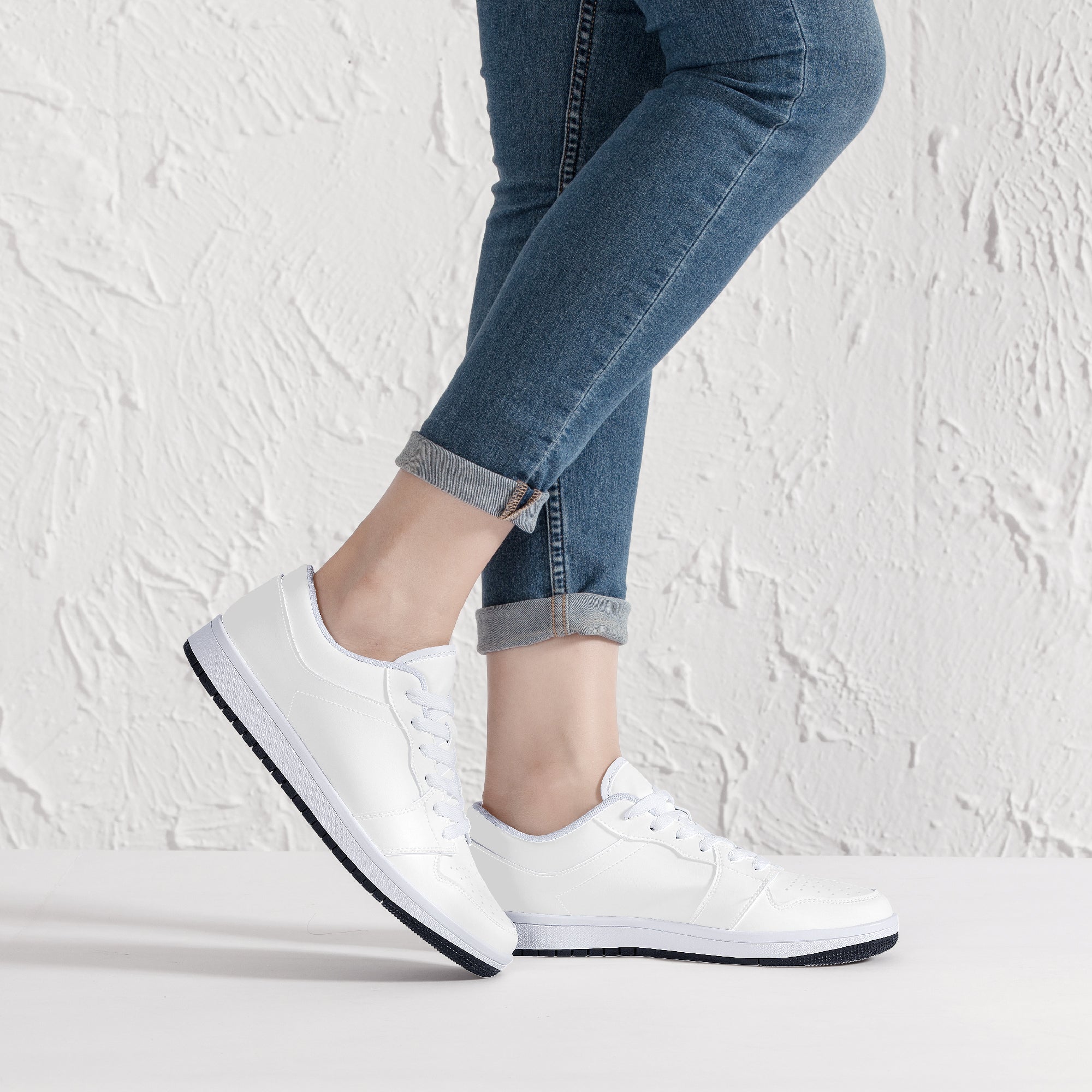 Low-Top Leather Sneakers - White/Black